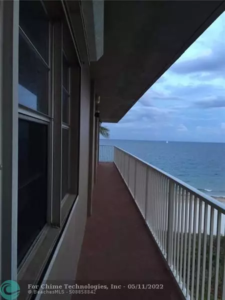 Lauderdale By The Sea, FL 33062,1480 S OCEAN BL  #421