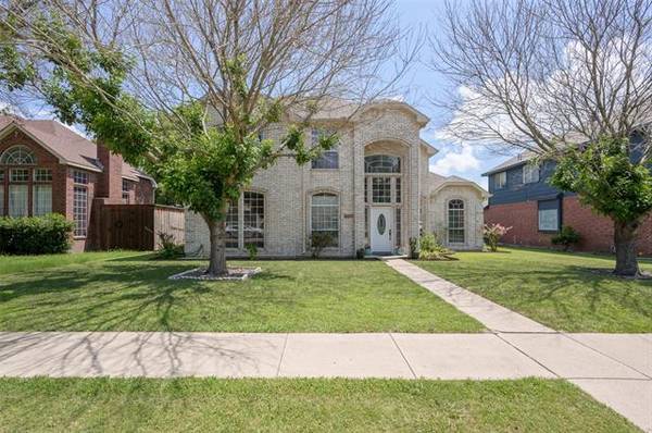 7702 Maui Lane, Rowlett, TX 75089