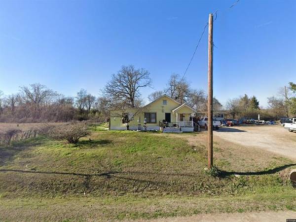 1010 W Simonds Road, Seagoville, TX 75159