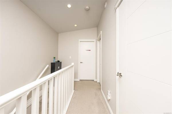 Langford, BC V9B 6W6,953 Pharoah Mews