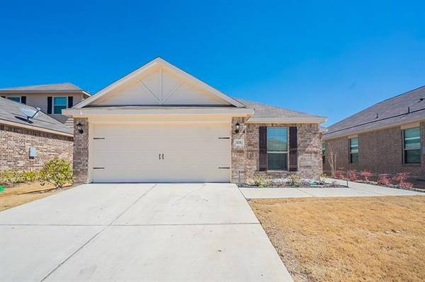 179 Aster Drive, Sanger, TX 76266