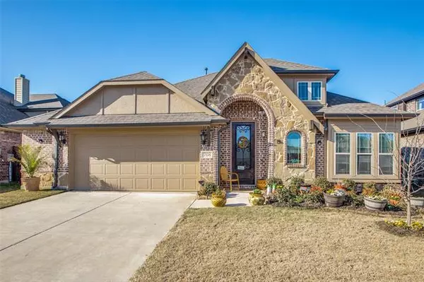 708 Lyndhurst Drive, Anna, TX 75409