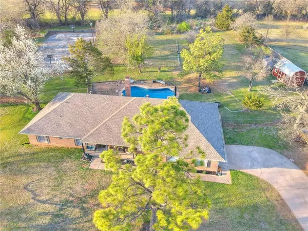 Edmond, OK 73034,5735 Northwood Drive