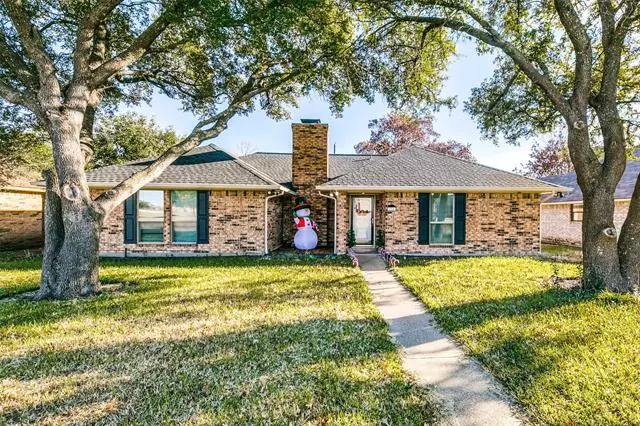 214 Solon Road, Waxahachie, TX 75165