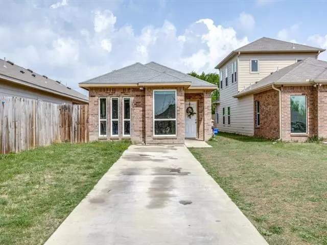 2723 Lucky Lane, Dallas, TX 75241