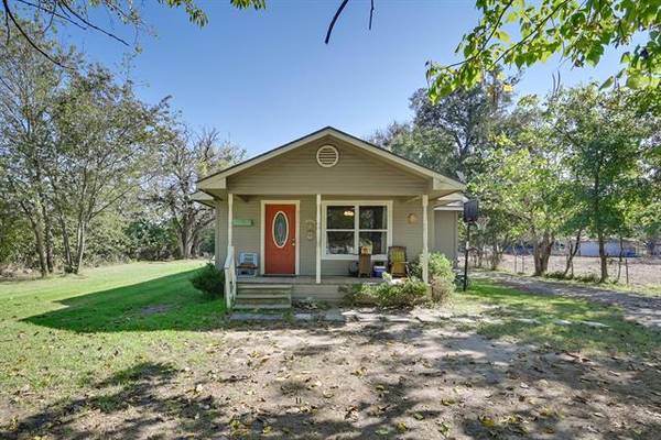 305 S Harvard Avenue, Corsicana, TX 75109