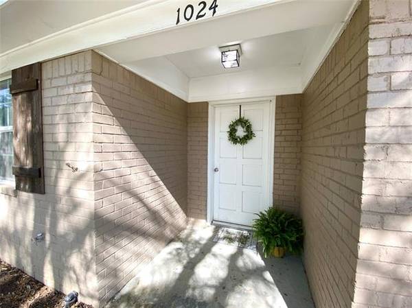 1024 Davis Street S,  Sulphur Springs,  TX 75482