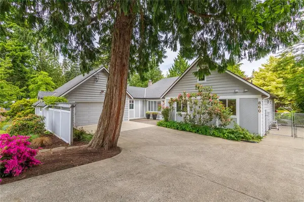 860 Ballenas Rd, Parksville, BC V9P 1S9