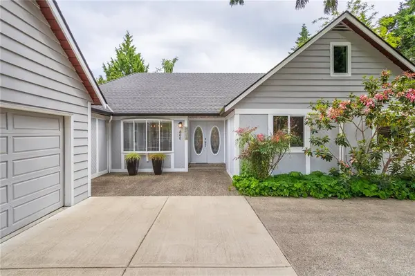 860 Ballenas Rd, Parksville, BC V9P 1S9