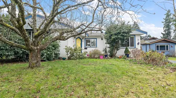 617B Kildew Rd,  Colwood,  BC V9B 1Z6