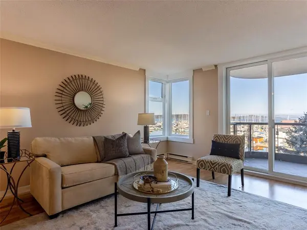 9851 Second St #2B, Sidney, BC V8L 3C7