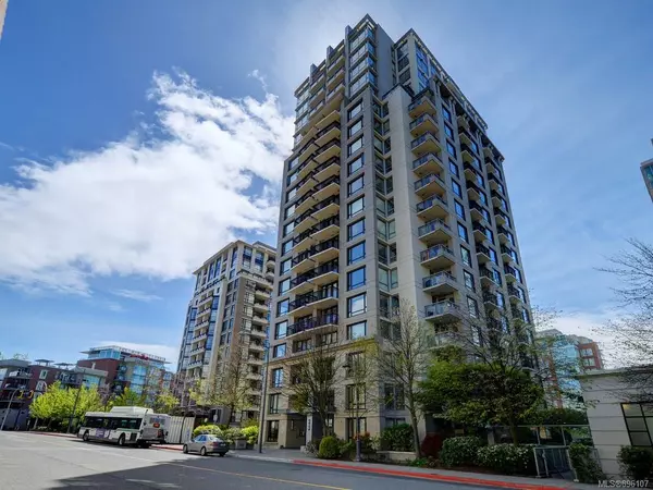 Victoria, BC V8W 4A4,751 Fairfield Rd #602