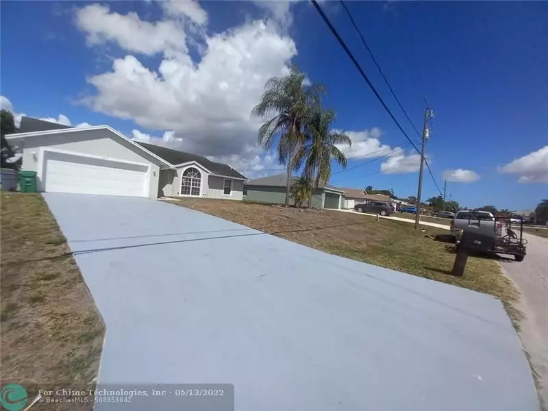 Port Saint Lucie, FL 34953,687 SW Nichols Ter