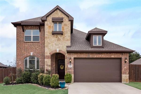 1321 Greenrock Court, Midlothian, TX 76065