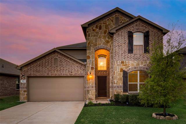 804 Cheyenne Drive, Aubrey, TX 76227