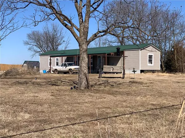 Holdenville, OK 74848,2649 N 377 Road