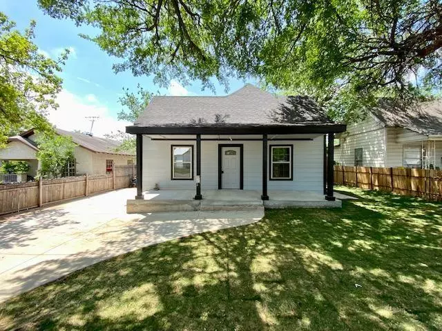 2205 NW 25th Street, Fort Worth, TX 76164