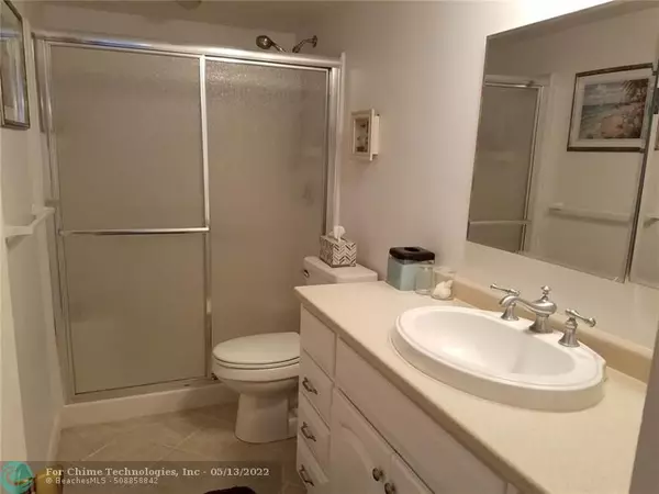 Hollywood, FL 33019,801 S OCEAN DR  #1104