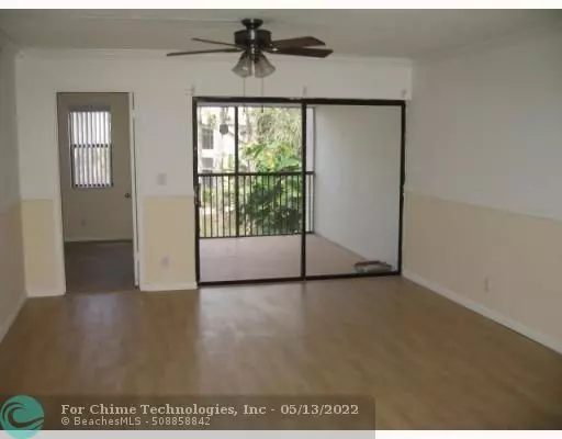 Coral Springs, FL 33071,8759 SHADOWWOOD BL  #204