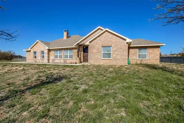 2008 Lyla Court, Springtown, TX 76082