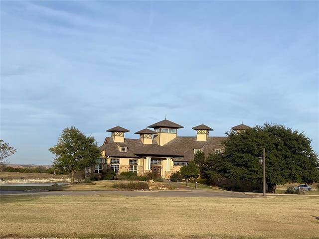 7809 Prestwick Drive, Cleburne, TX 76033