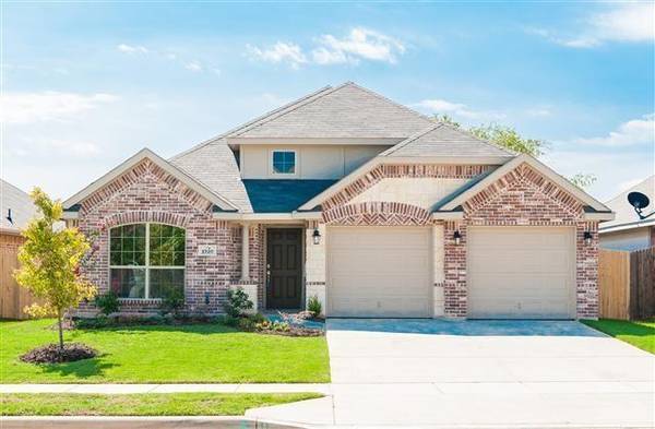 1520 Baslow Lane, Burleson, TX 76028