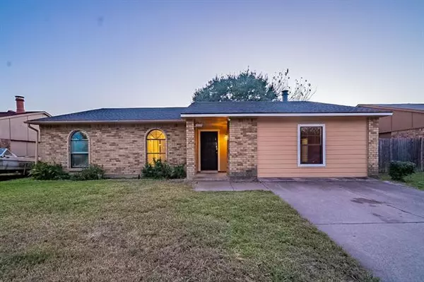 10007 Deer Hollow Drive, Dallas, TX 75249