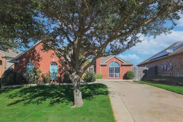 Dallas, TX 75249,8125 Fox Creek Trail