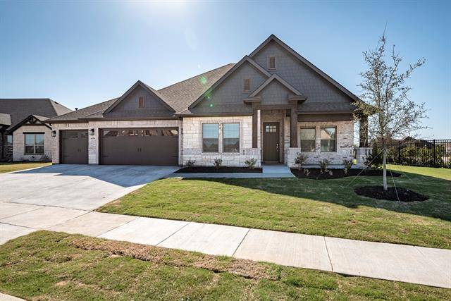 2004 Spieth Street, Granbury, TX 76048