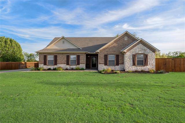 1927 Thornberry Drive, Melissa, TX 75454