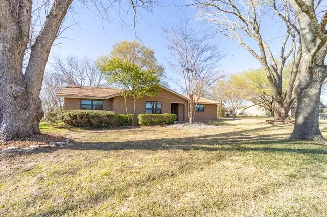 317 County Road 505, Stephenville, TX 76401