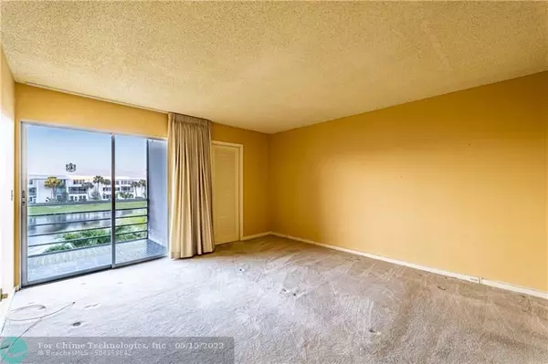 West Palm Beach, FL 33417,305 Wellington L  #305