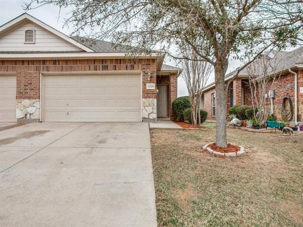 1328 Piedmont Drive, Mansfield, TX 76063