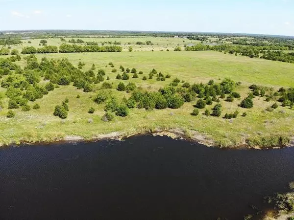 Roxton, TX 75477,25300 County Rd