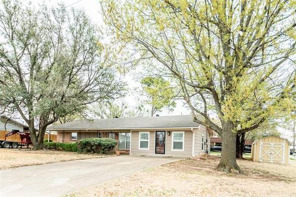 200 Jackson Street, Nocona, TX 76255