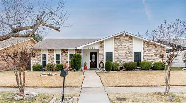 2921 Winterberry Drive, Carrollton, TX 75007