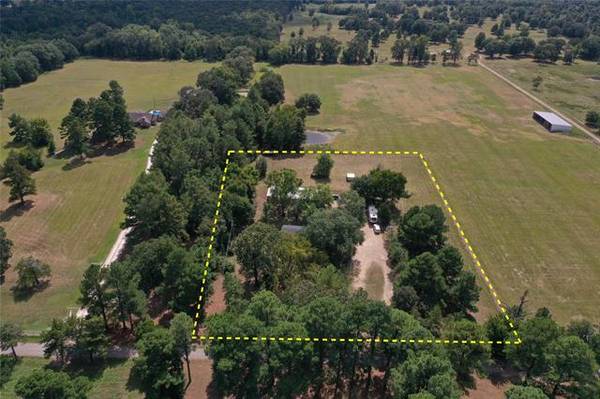 259 County Road 1420, Bogata, TX 75417