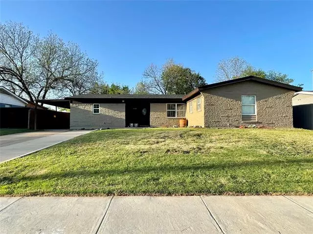 2503 Miriam Lane, Arlington, TX 76010