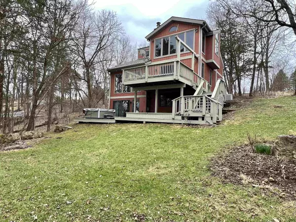 Galena, IL 61036,10 Peninsula Drive