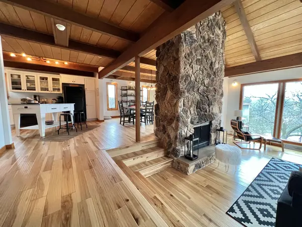 Galena, IL 61036,10 Peninsula Drive