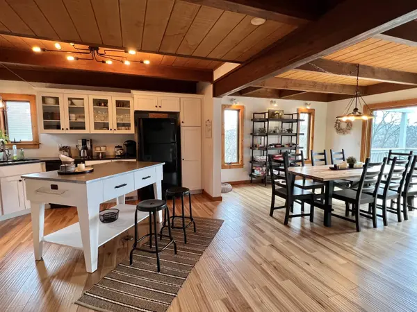 Galena, IL 61036,10 Peninsula Drive