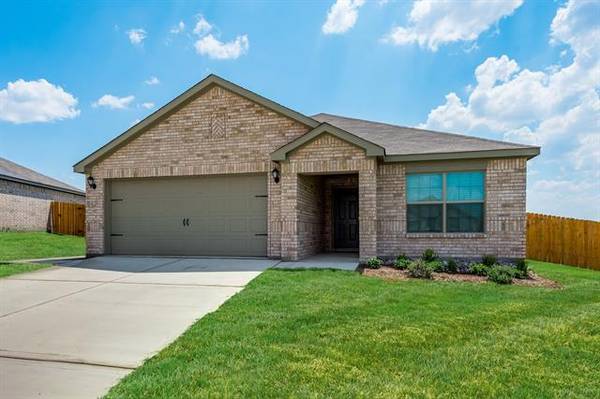 251 Drifter Drive, Newark, TX 76071