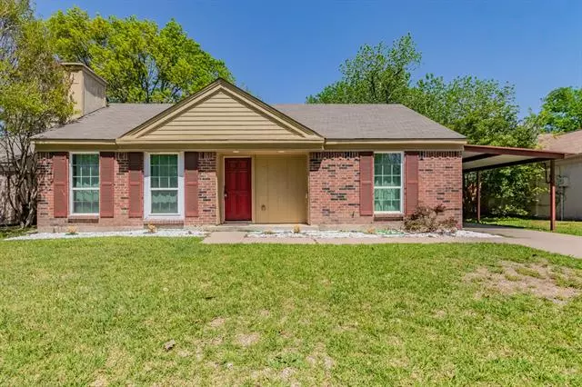 4617 China Rose Drive, Fort Worth, TX 76137