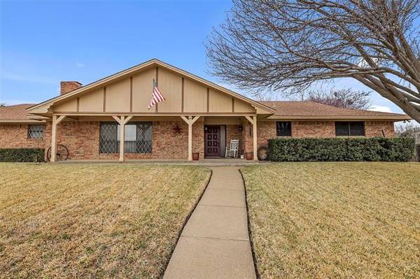 701 E Park Avenue, Weatherford, TX 76086