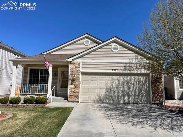 8451 Shadow Run LN, Fountain, CO 80817