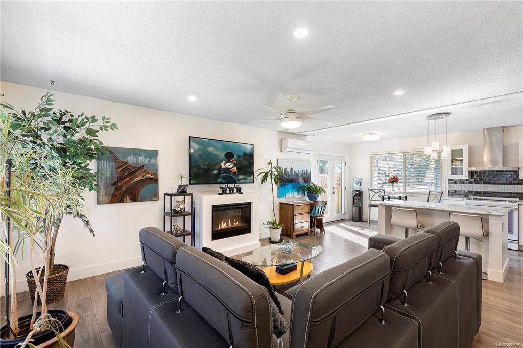 Nanaimo, BC V9S 4L7,2170 Spencer Rd #1