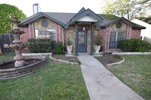 4103 David Phillips Street, Dallas, TX 75227