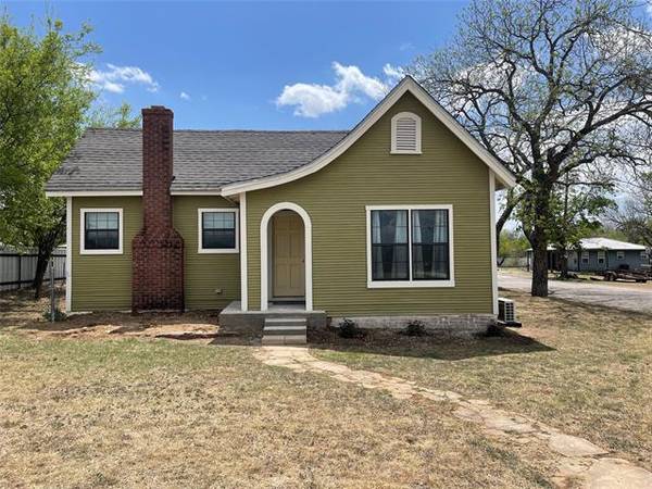 600 E 5th Street, Coleman, TX 76834