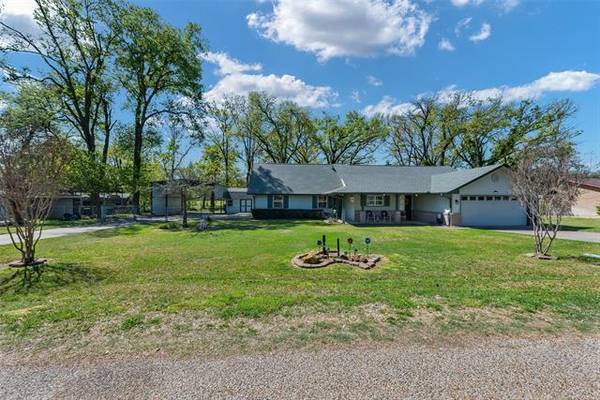 2012 Gavin Road, Tool, TX 75143