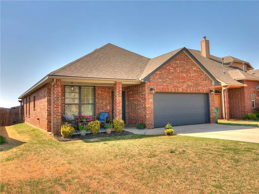 Yukon, OK 73099,7521 Meadow Lake Drive